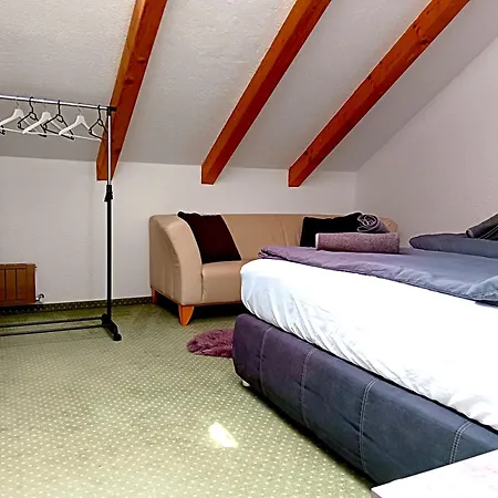 Apartment Charmante, Ruhige In *