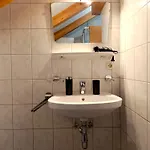 Charmante, Ruhige In Appartement Innsbruck