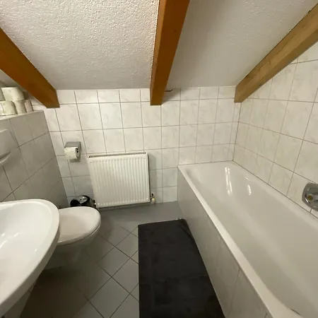 Charmante, Ruhige In Apartman Innsbruck