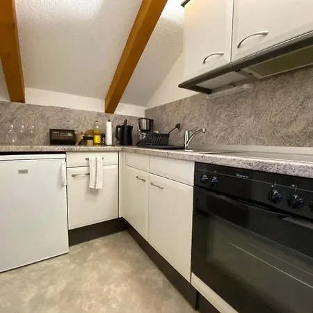 Charmante, Ruhige In *