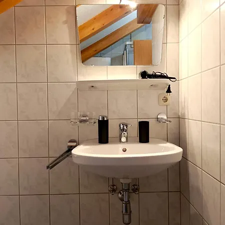 Charmante, Ruhige In Apartment Innsbruck