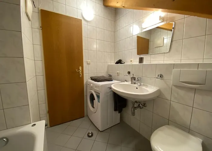 Charmante, Ruhige In Innsbruck