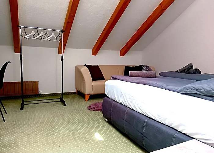 Apartment Charmante, Ruhige In *