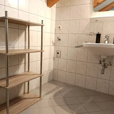 Charmante, Ruhige In インスブルック